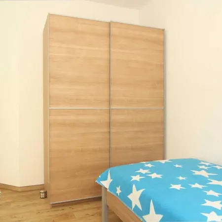 Duenenhaeuser Haus 7 *